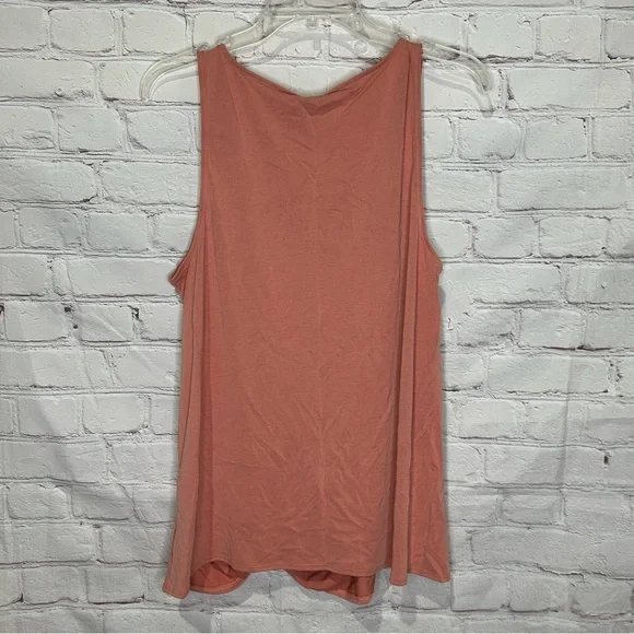 Torrid pink cupro front knit sleeveless tank top - Picture 4 of 9